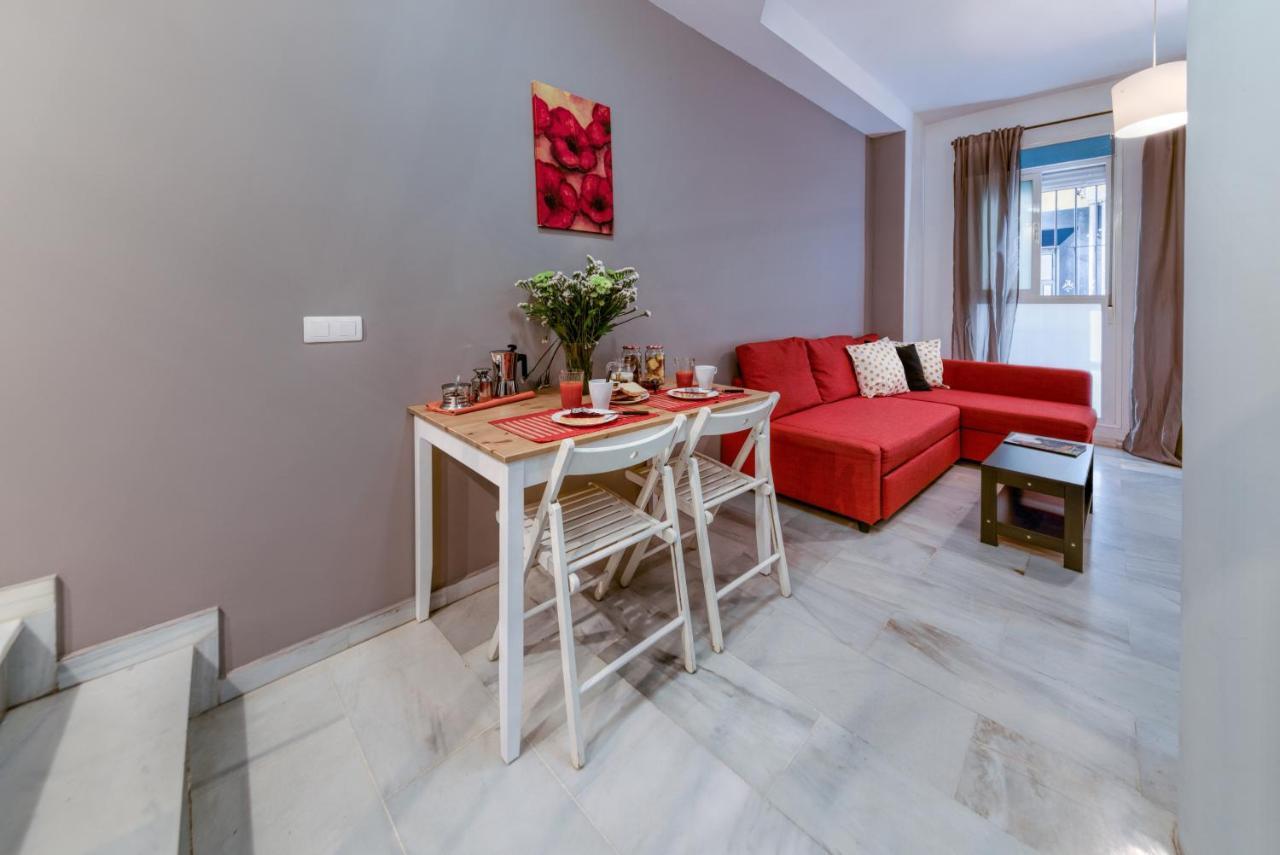 Апартаменты Novam Duplex Малага Экстерьер фото